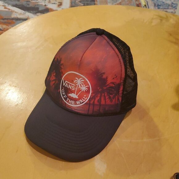 Vans Off The Wall Adjustable SnapBack Cap Black Mesh Foam Trucker Hat Palm Trees - Picture 6 of 8